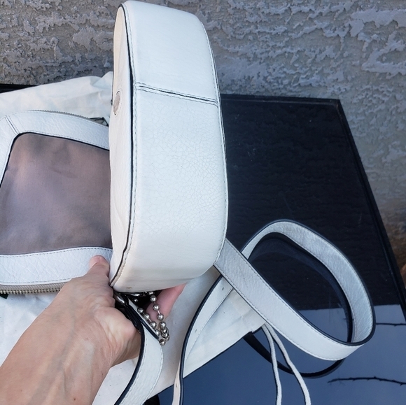 Marc Jacobs Empire City Leather Messenger Bag - Picture 5 of 16